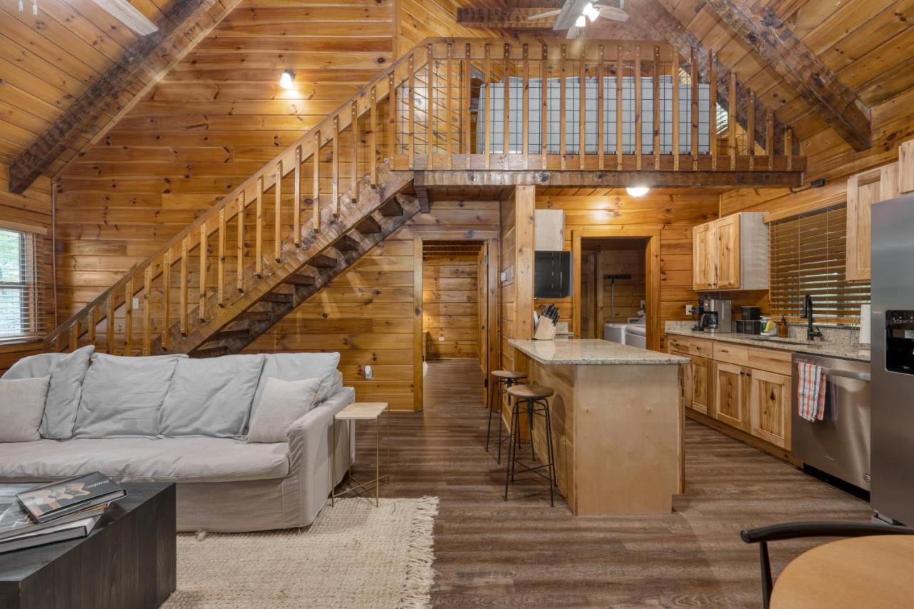 The Dudley Cabins By Avantstay Sevierville Exteriér fotografie