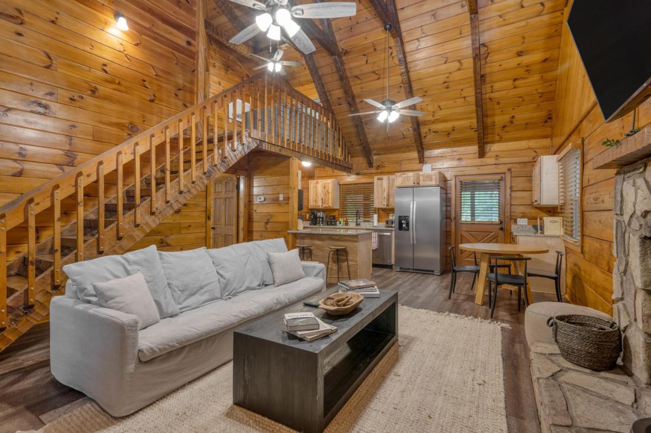 The Dudley Cabins By Avantstay Sevierville Exteriér fotografie